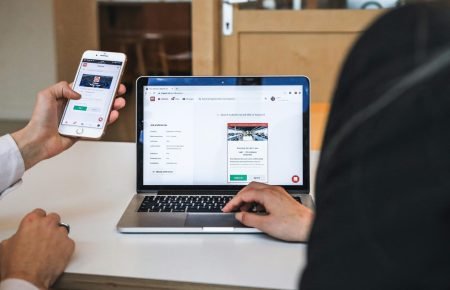 How Technology Is Changing the Way People Find Jobs and Hire Talent